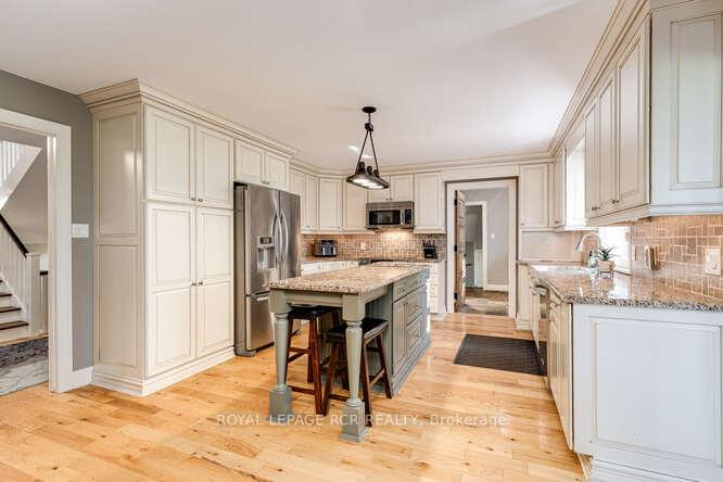 Photo 4 of 1309 Adjala Tecumseth Line, New Tecumseth, Rural New Tecumseth — HOMEH