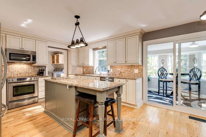 Photo 7 of 1309 Adjala Tecumseth Line, New Tecumseth, Rural New Tecumseth — HOMEH