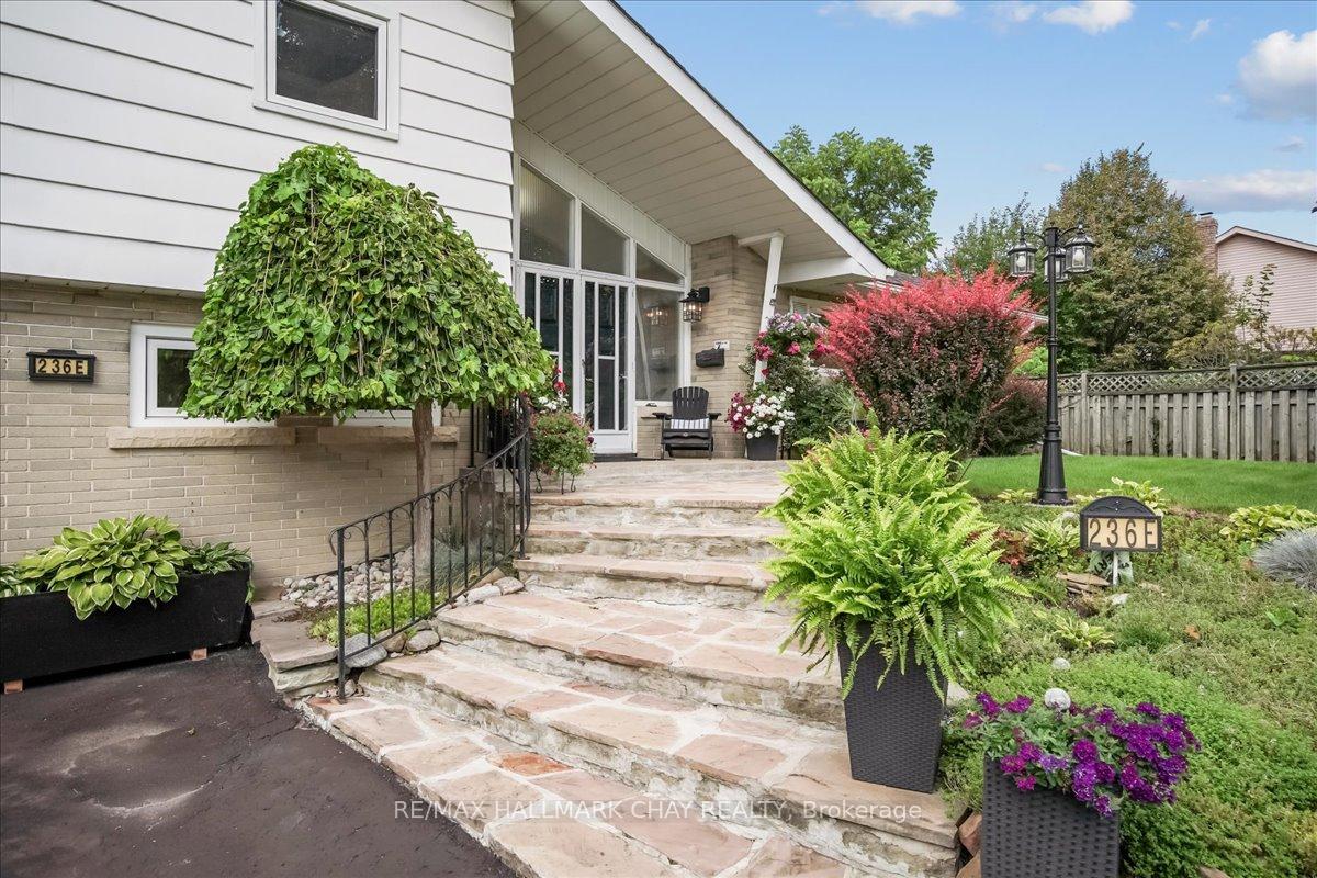 Photo 3 of 236 Albert Street E, New Tecumseth, Alliston — HOMEH