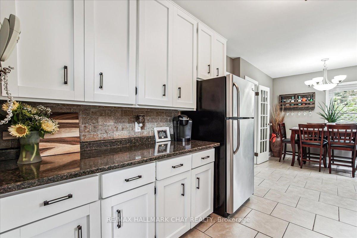 Photo 7 of 236 Albert Street E, New Tecumseth, Alliston — HOMEH