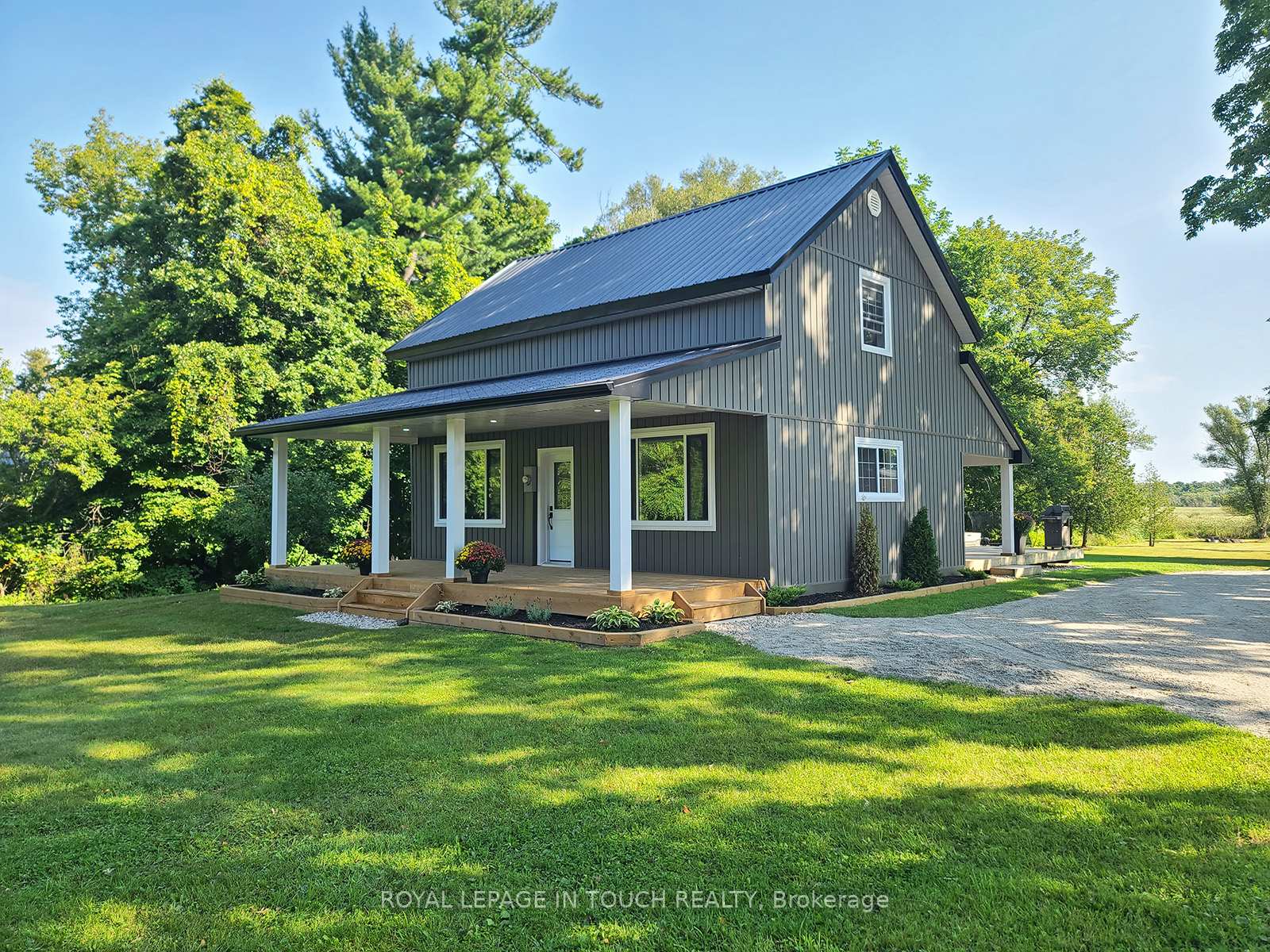 Front of 3010 Matchedash Street