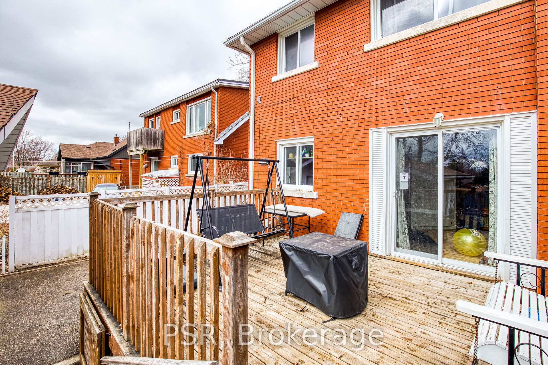 Photo 14 of 53 Donald Street, Kitchener — HOMEH