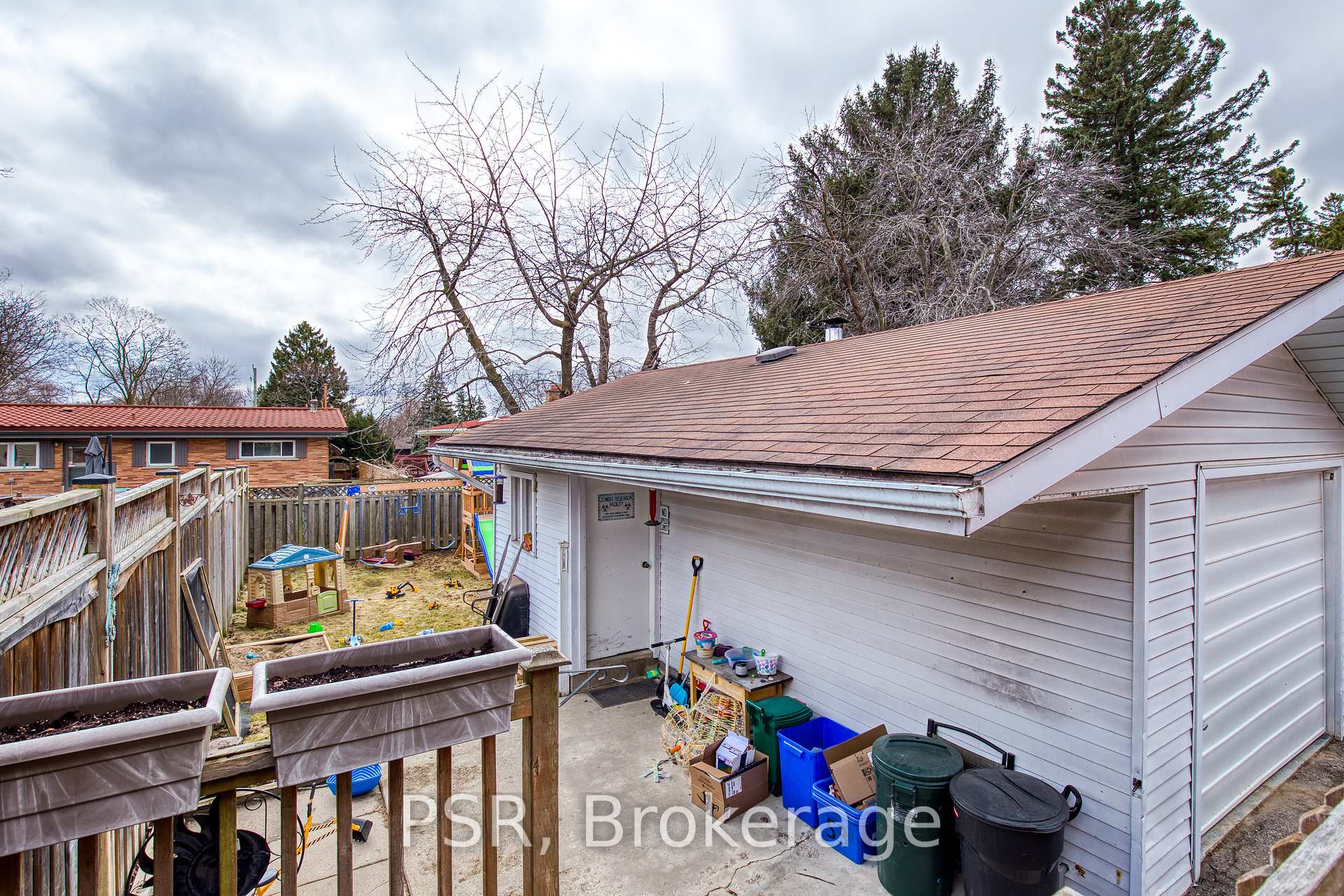 Photo 4 of 53 Donald Street, Kitchener — HOMEH