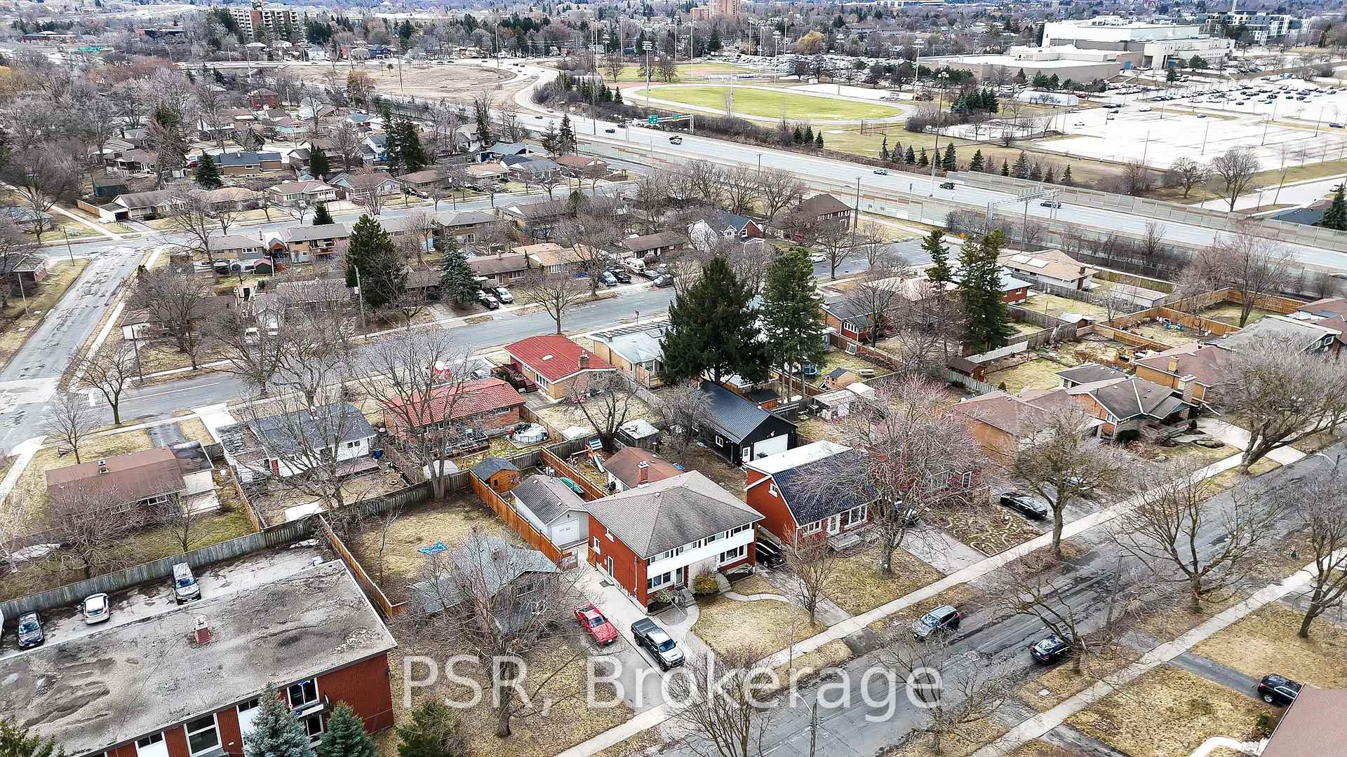 Photo 21 of 53 Donald Street, Kitchener — HOMEH