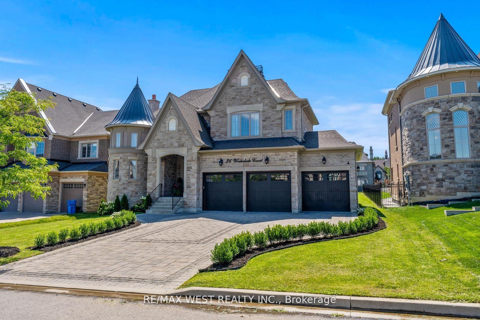 Photo 1 of 26 Winterlude Court, Vaughan, Kleinburg — HOMEH