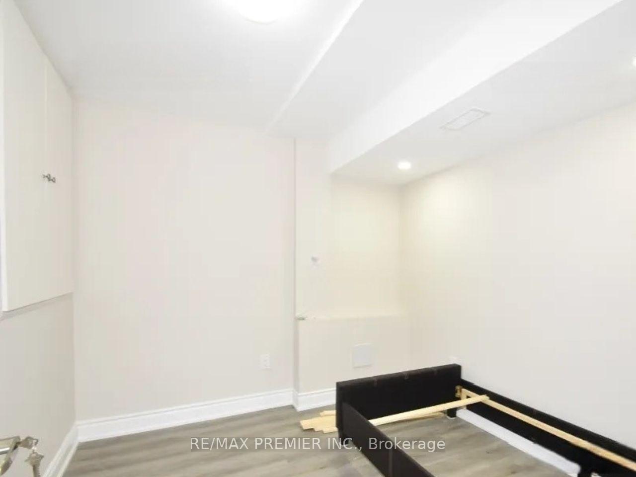 Photo 5 of Unit Bsmt, 10 Lockheed Crescent, Brampton, Fletcher's Meadow — HOMEH