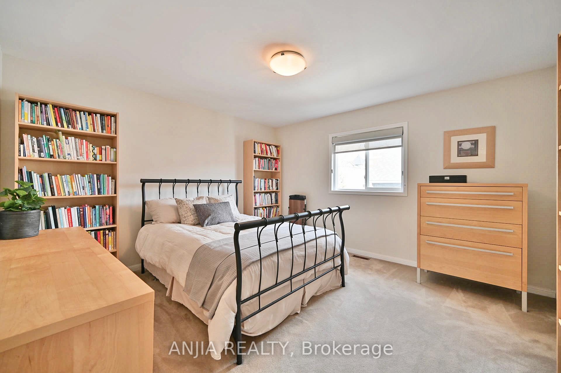 Photo 10 of 213 Walkerville Road, Markham, Cornell — HOMEH
