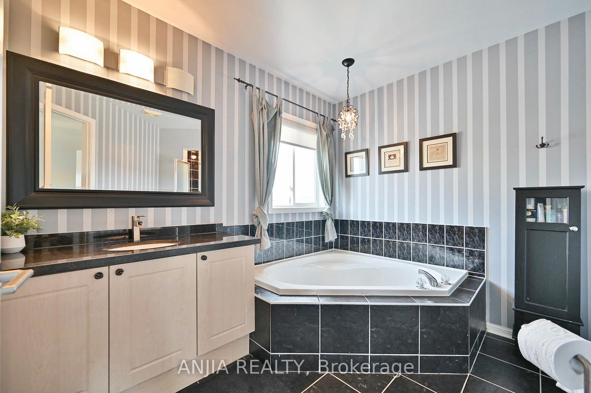 Photo 35 of 213 Walkerville Road, Markham, Cornell — HOMEH