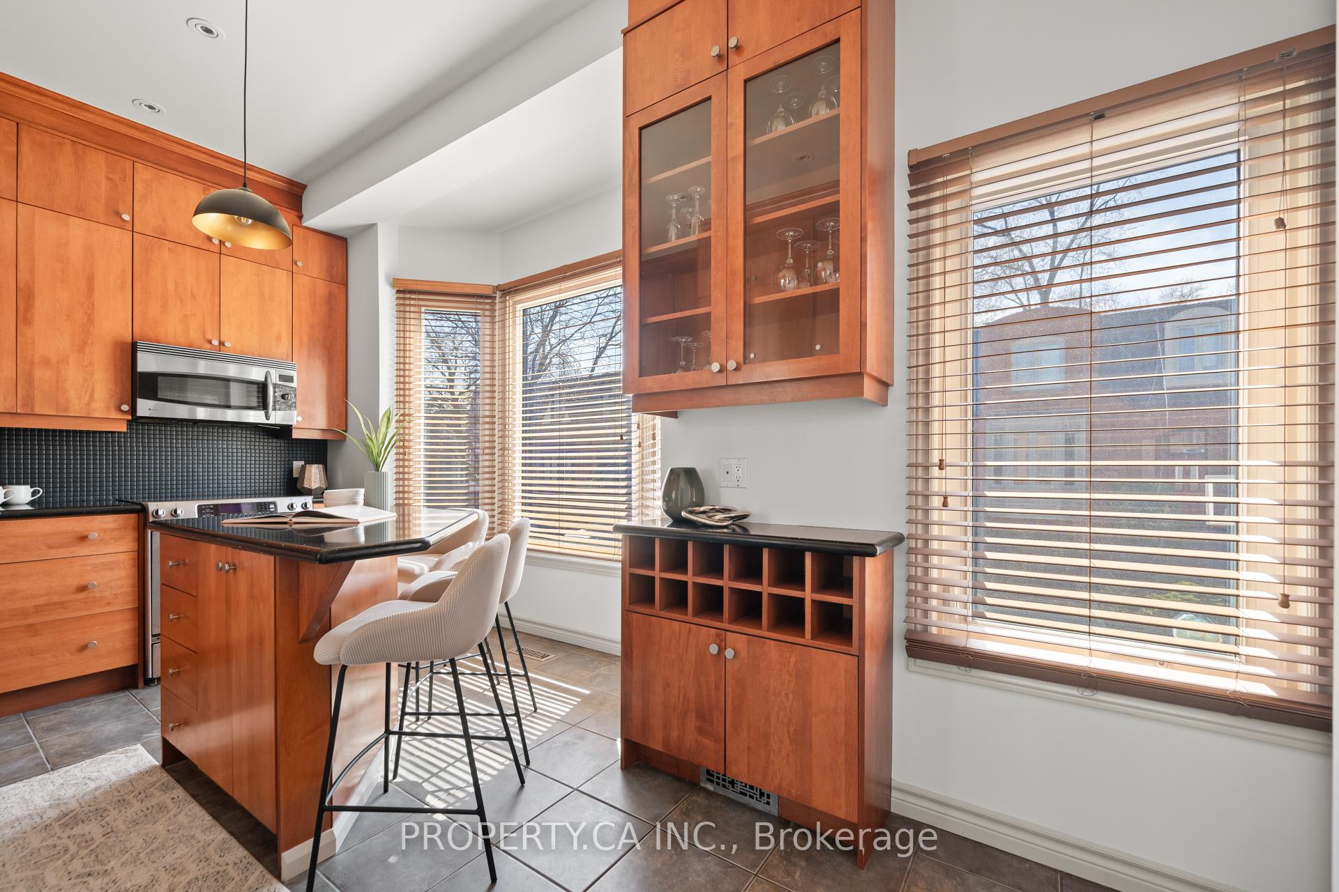 Photo 3 of 5 Lydia Court, Toronto, Blake-Jones — HOMEH
