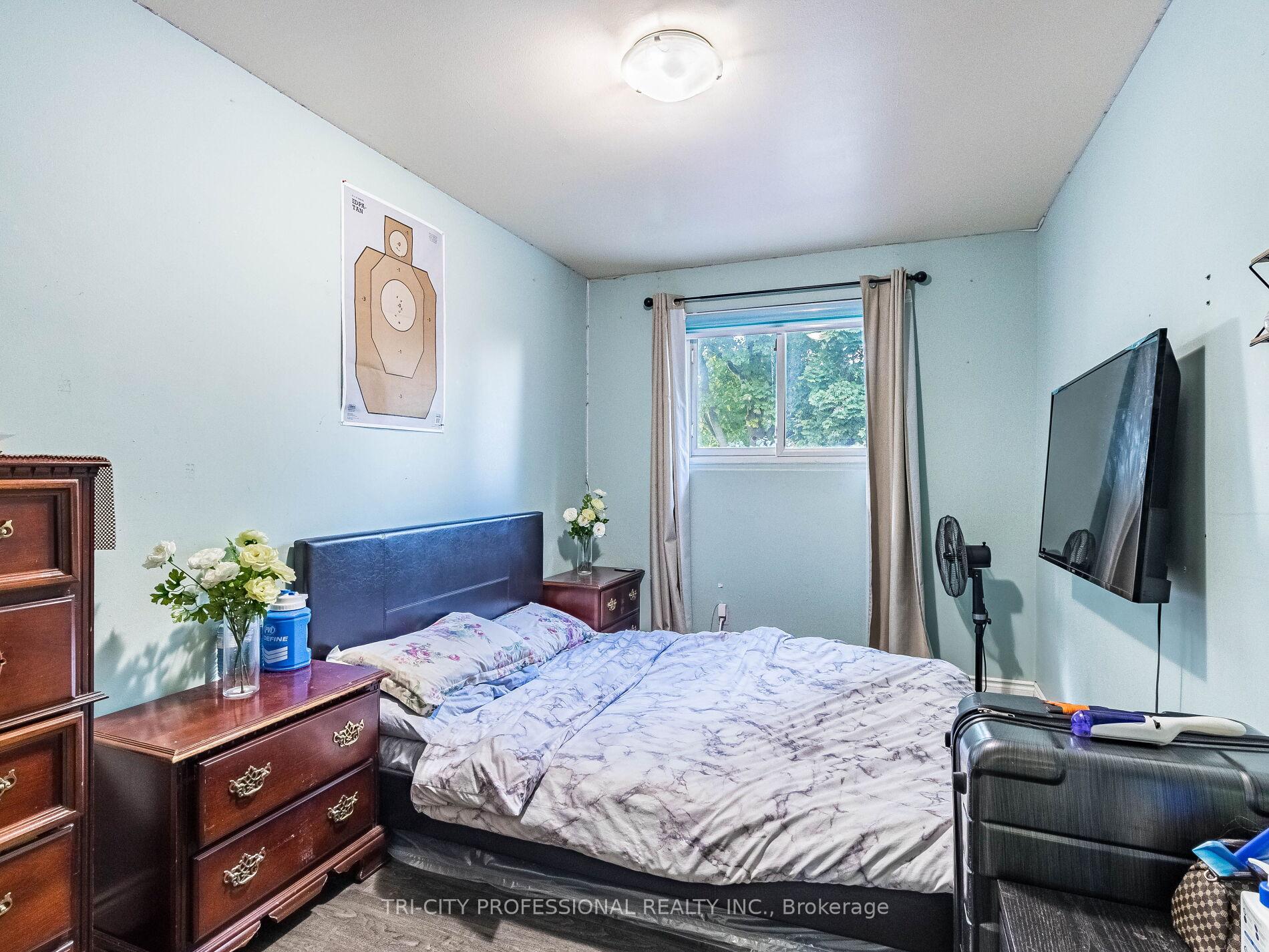 Photo 25 of 69 Greenwood Crescent, Brampton, Northgate — HOMEH