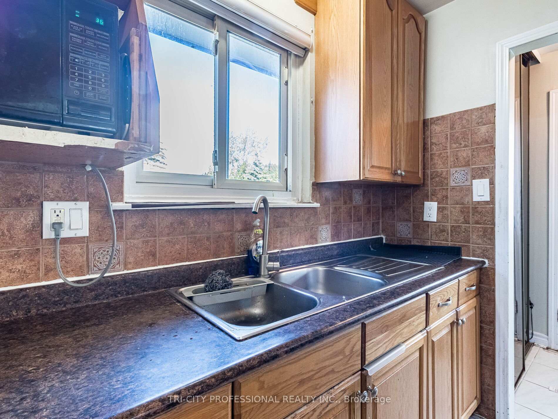 Photo 27 of 69 Greenwood Crescent, Brampton, Northgate — HOMEH