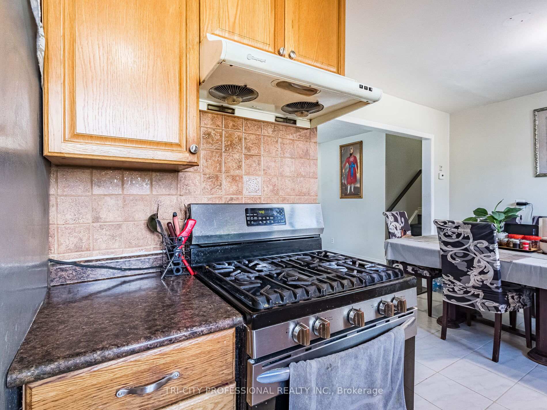 Photo 28 of 69 Greenwood Crescent, Brampton, Northgate — HOMEH