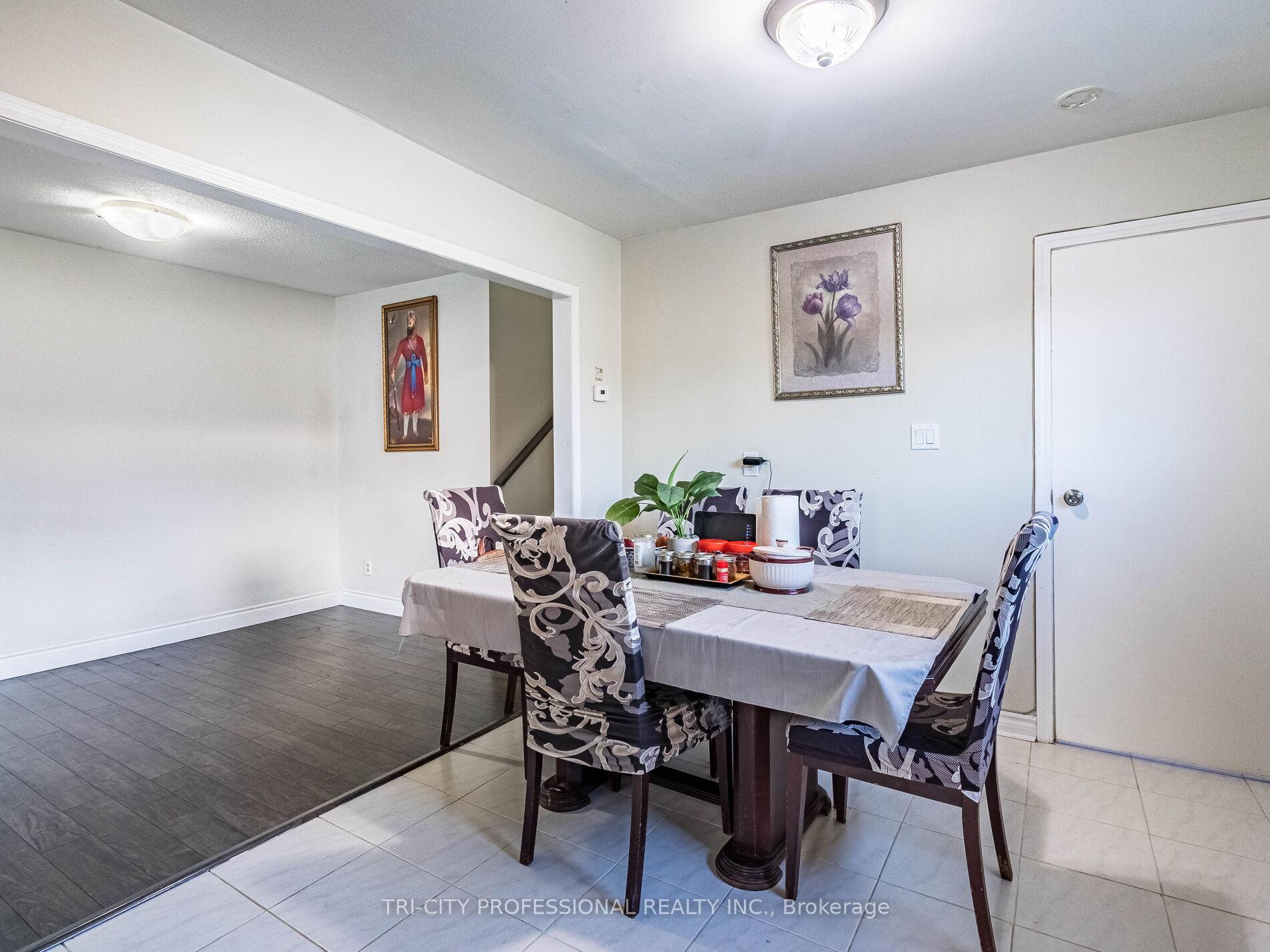 Photo 29 of 69 Greenwood Crescent, Brampton, Northgate — HOMEH