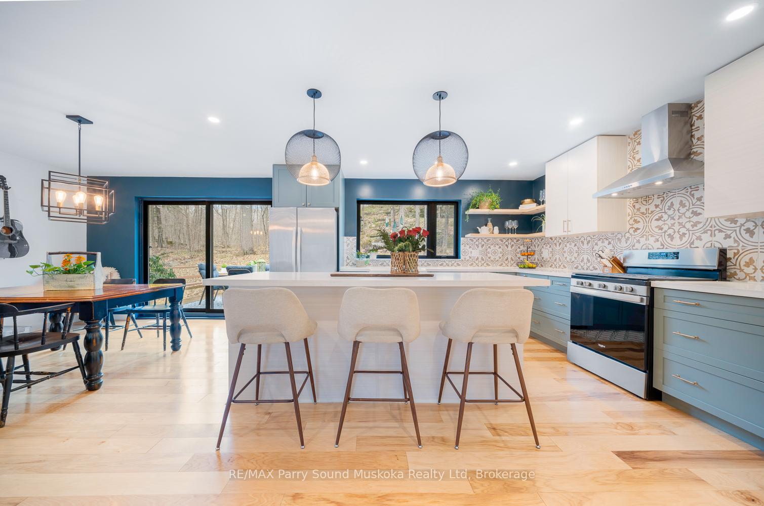 Photo 10 of 5 Hillview Drive, McDougall — HOMEH