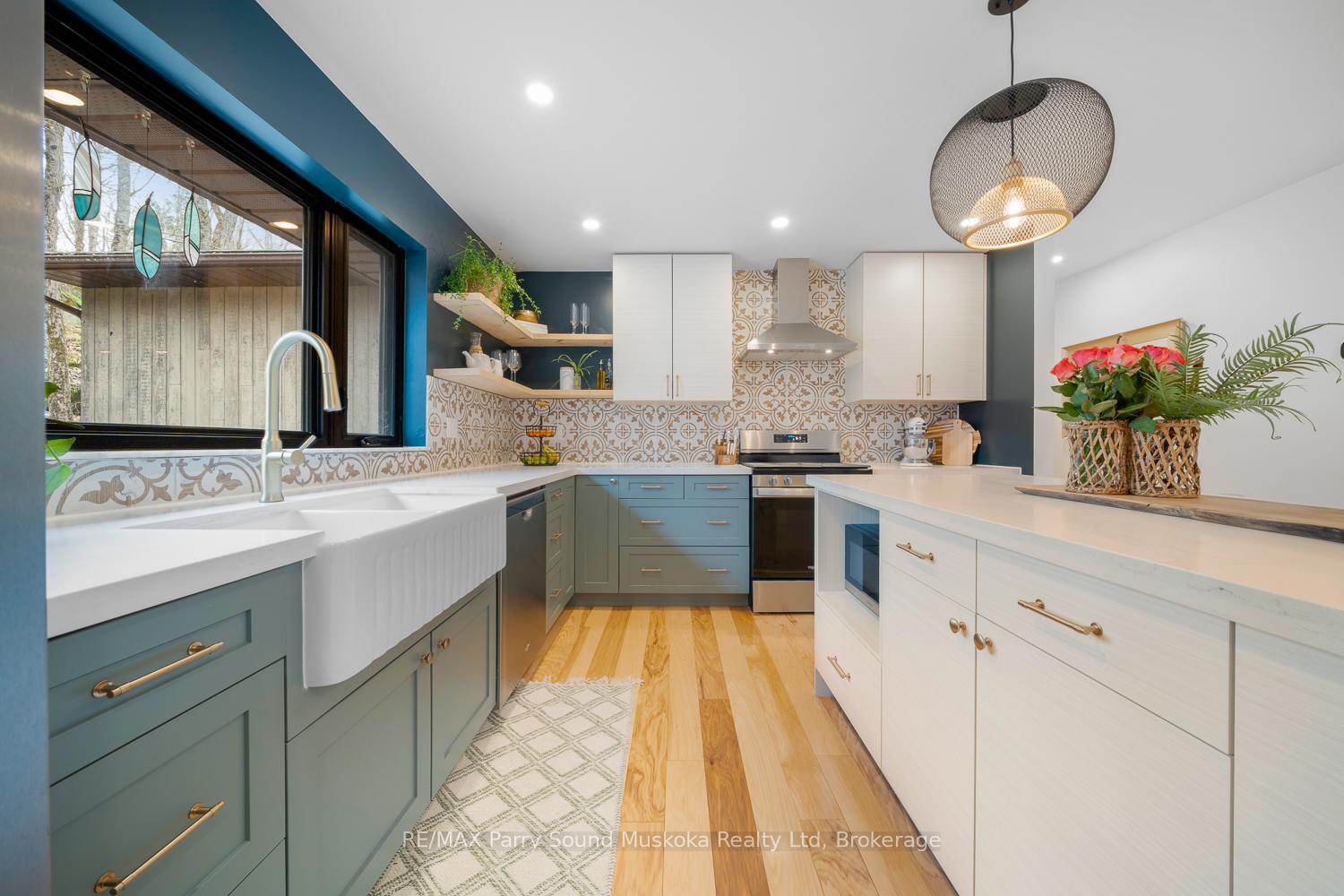 Photo 13 of 5 Hillview Drive, McDougall — HOMEH
