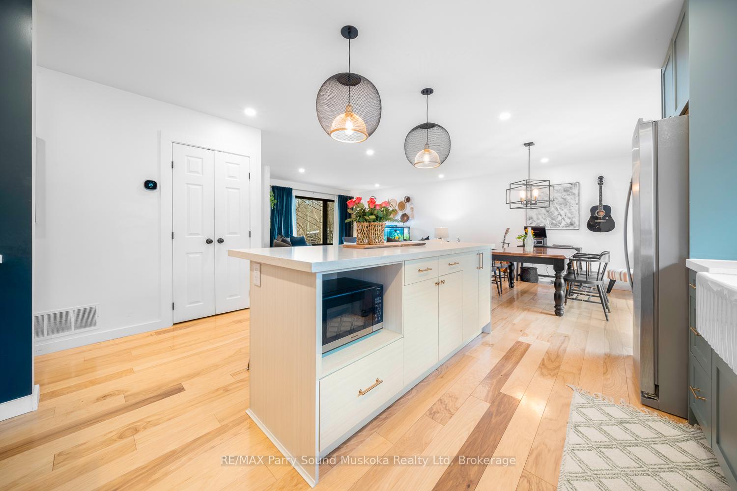 Photo 12 of 5 Hillview Drive, McDougall — HOMEH