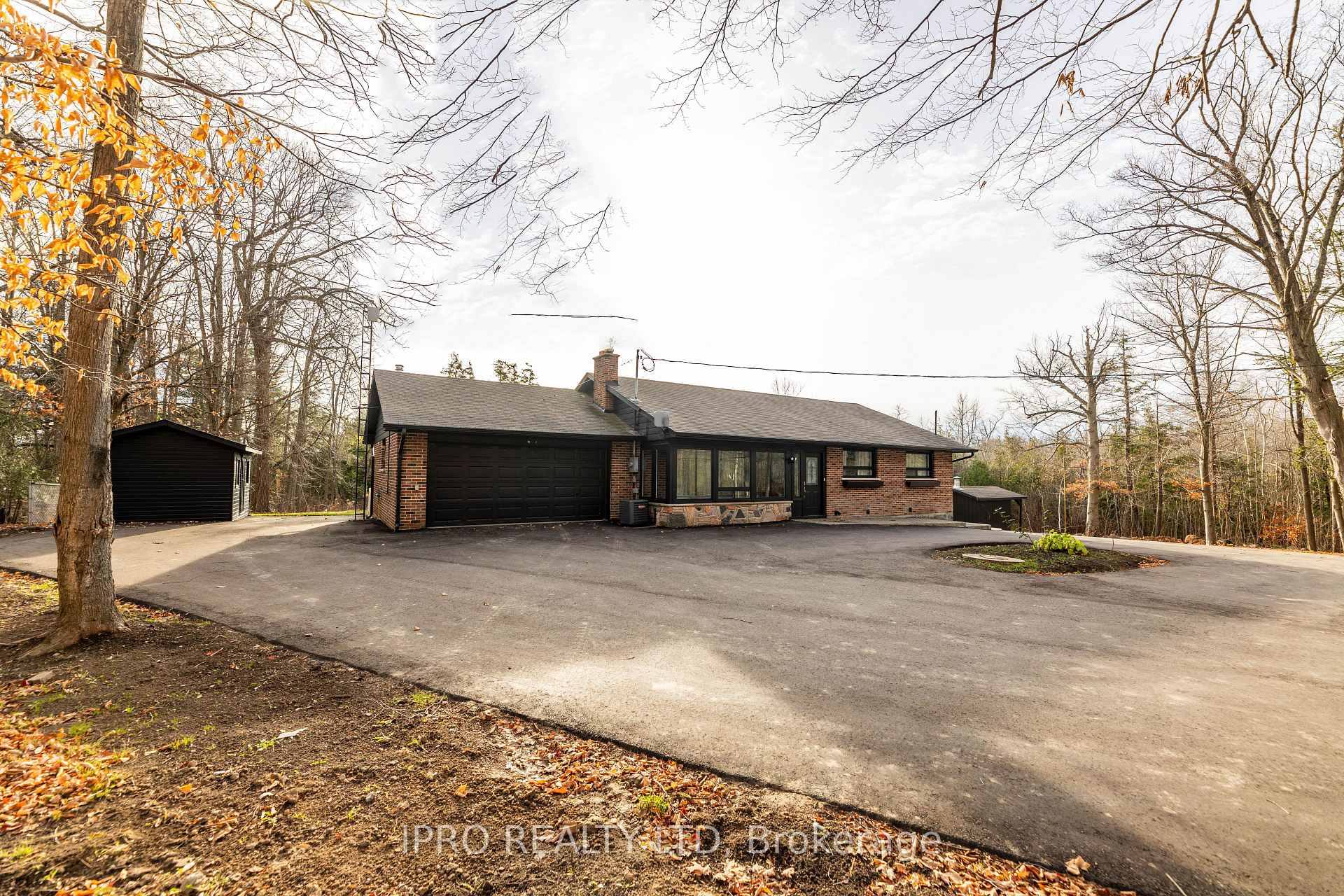 Photo 23 of 1281 Olde Base Line Road, Caledon, Cheltenham — HOMEH