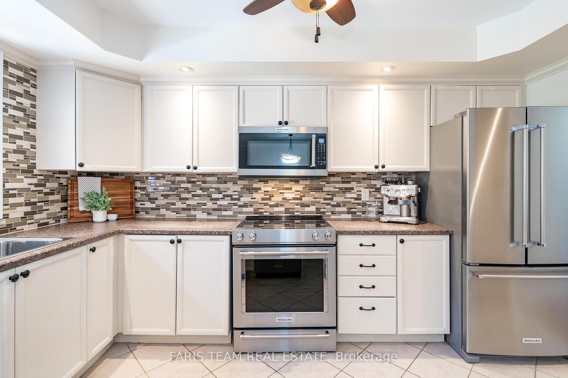 Photo 8 of 110 Chieftain Crescent, Barrie, Allandale Heights — HOMEH