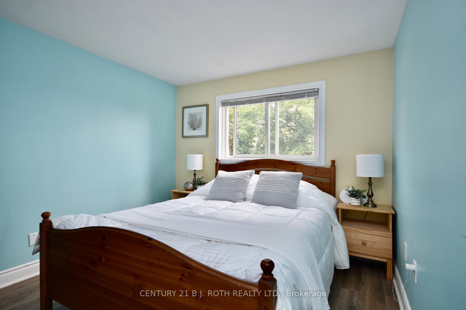 Photo 7 of 2 Lewis Lane, Barrie, Letitia Heights — HOMEH