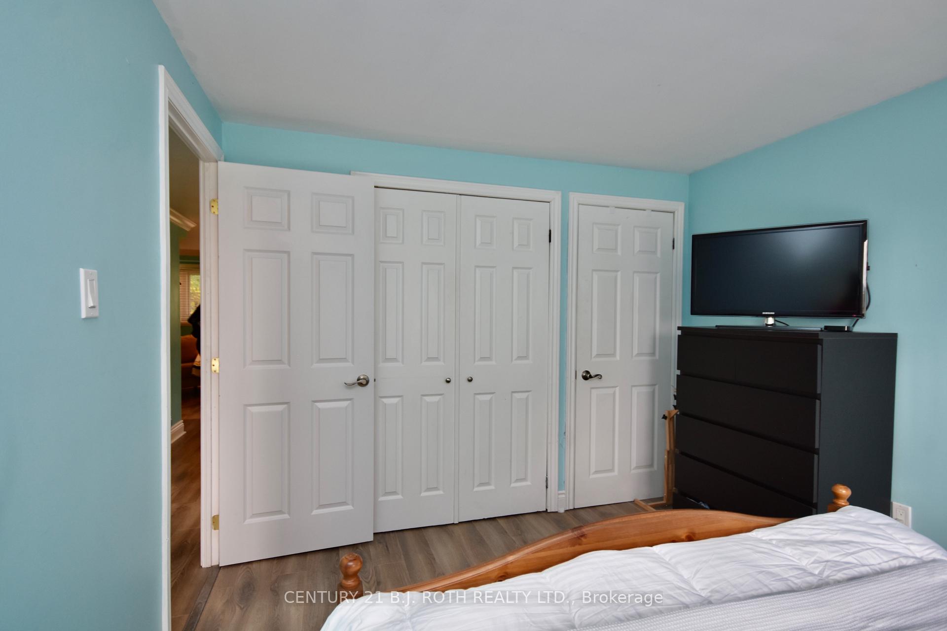 Photo 25 of 2 Lewis Lane, Barrie, Letitia Heights — HOMEH