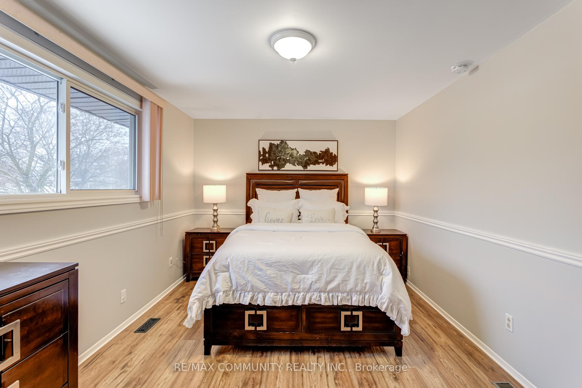 Photo 19 of 421 Maplewood Drive, Oshawa, O'Neill — HOMEH
