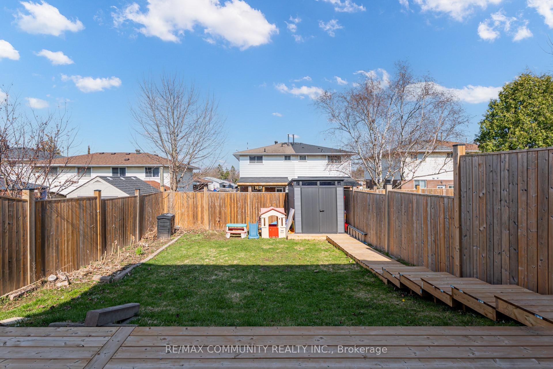 Photo 22 of 421 Maplewood Drive, Oshawa, O'Neill — HOMEH