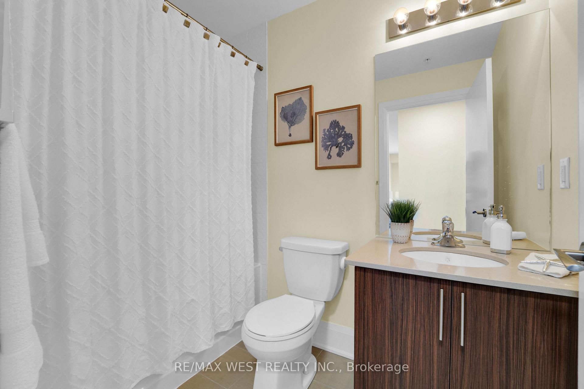 Photo 25 of Unit 903, 45 Yorkland Boulevard, Brampton, Goreway Drive Corridor — HOMEH