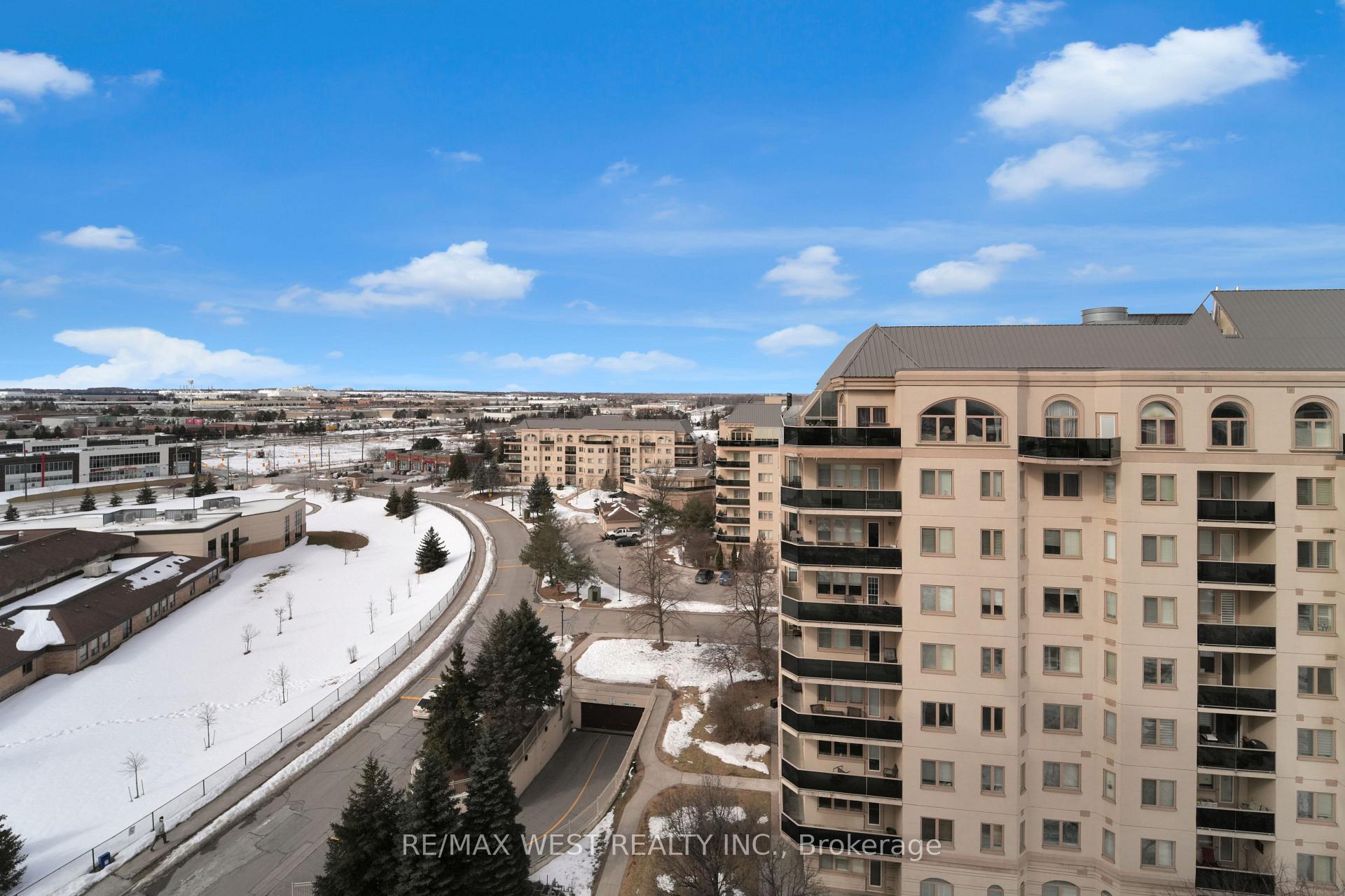 Photo 31 of Unit 903, 45 Yorkland Boulevard, Brampton, Goreway Drive Corridor — HOMEH
