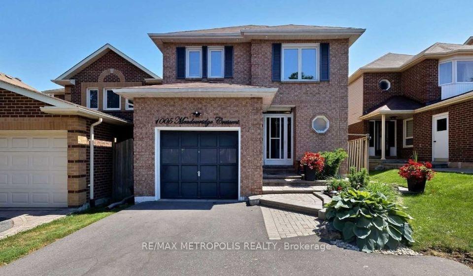 Photo 1 of 1005 Meadowridge Crescent, Pickering, Liverpool — HOMEH