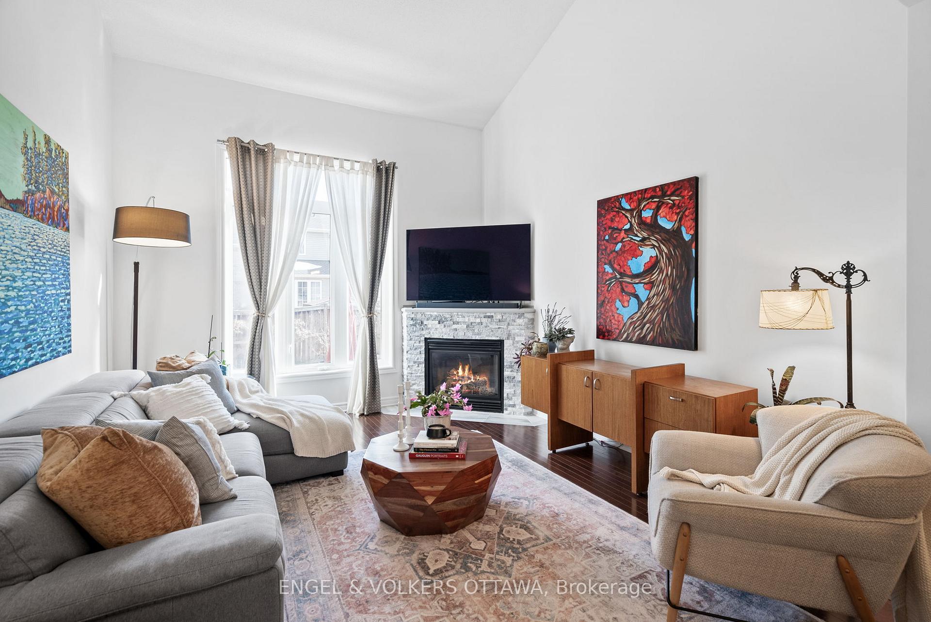Photo 13 of 216 Bookton Place, Ottawa, Riverside South/Gloucester Glen — HOMEH