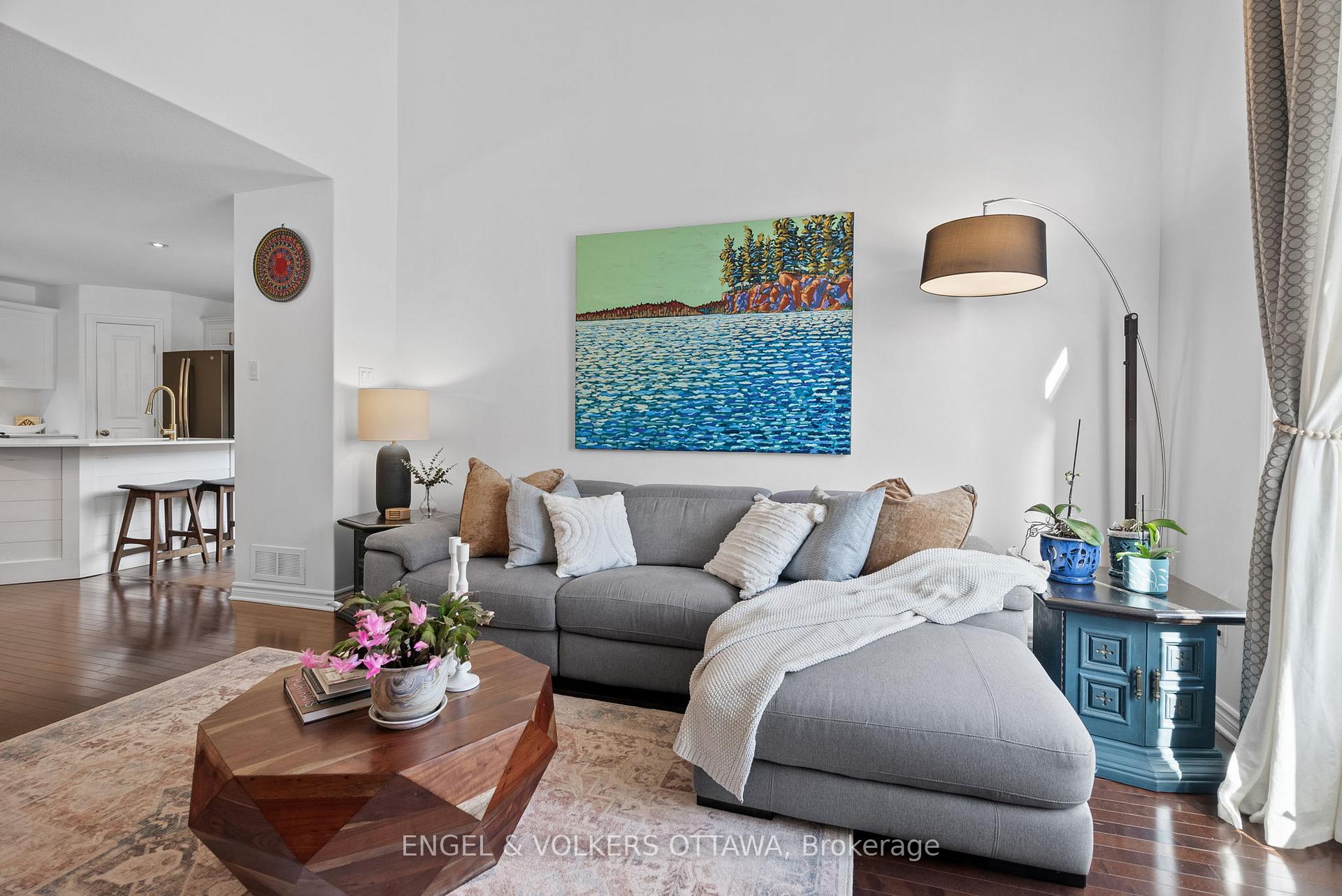Photo 14 of 216 Bookton Place, Ottawa, Riverside South/Gloucester Glen — HOMEH