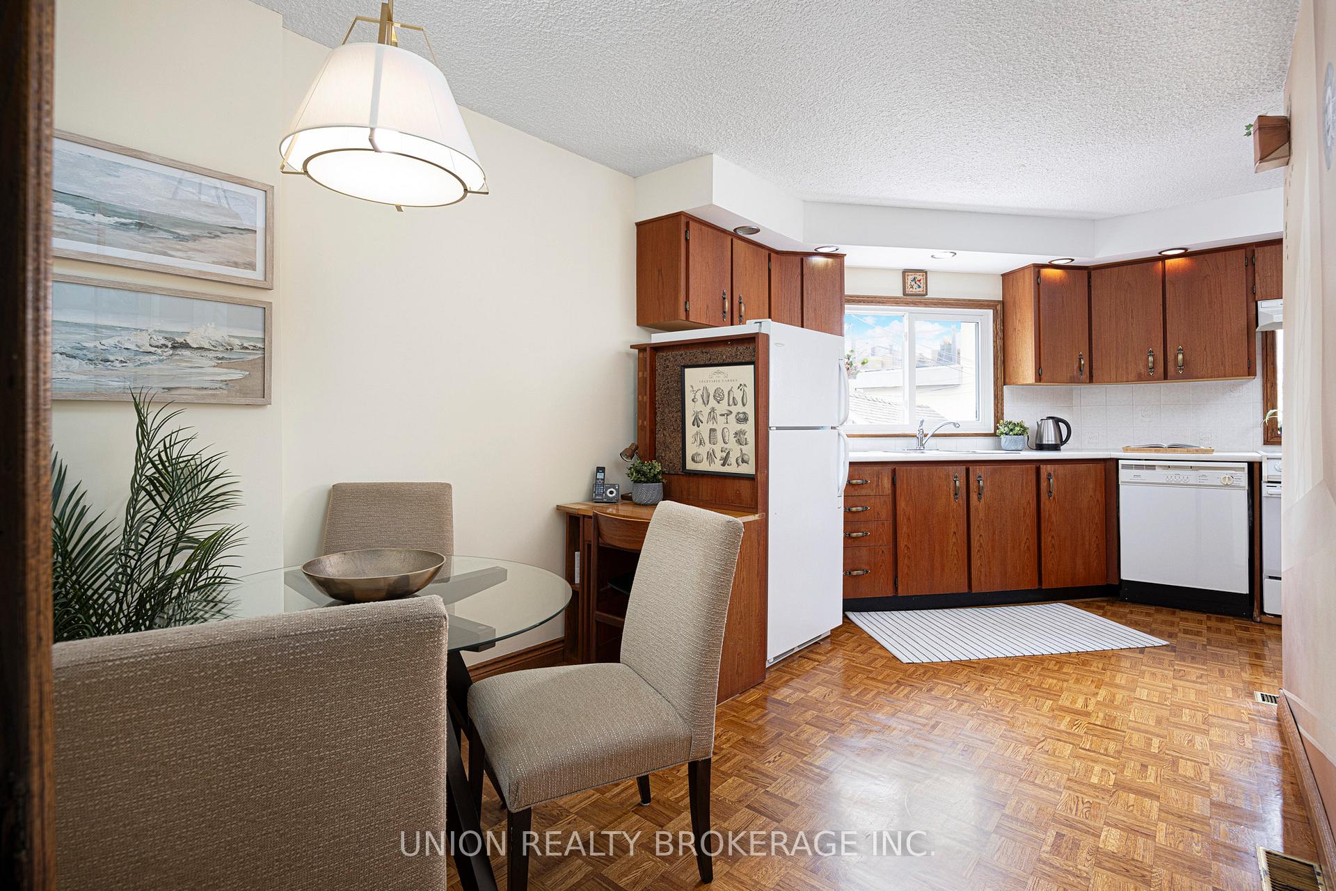 Photo 17 of 143 Hammersmith Avenue, Toronto, The Beaches — HOMEH