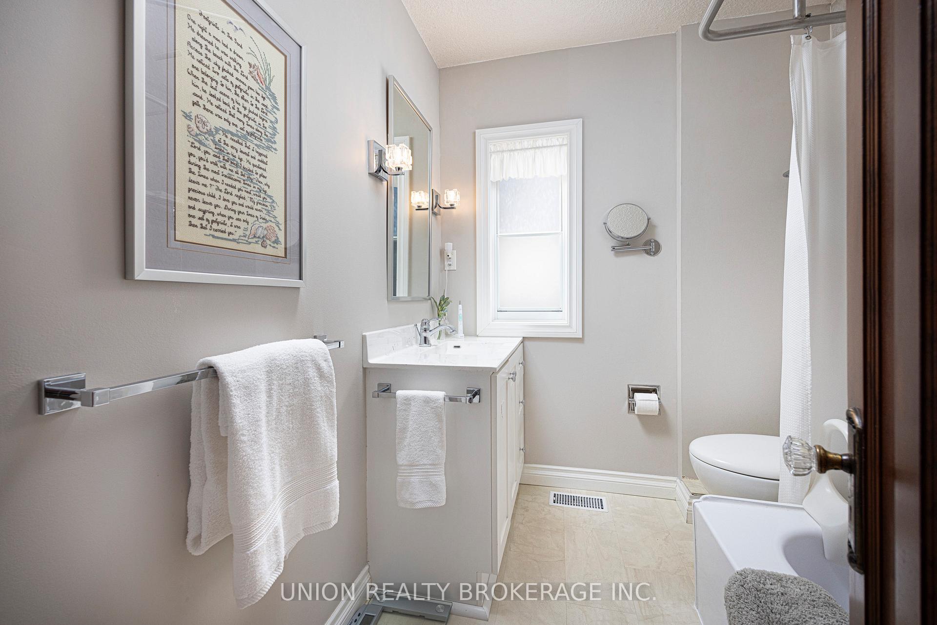 Photo 11 of 143 Hammersmith Avenue, Toronto, The Beaches — HOMEH