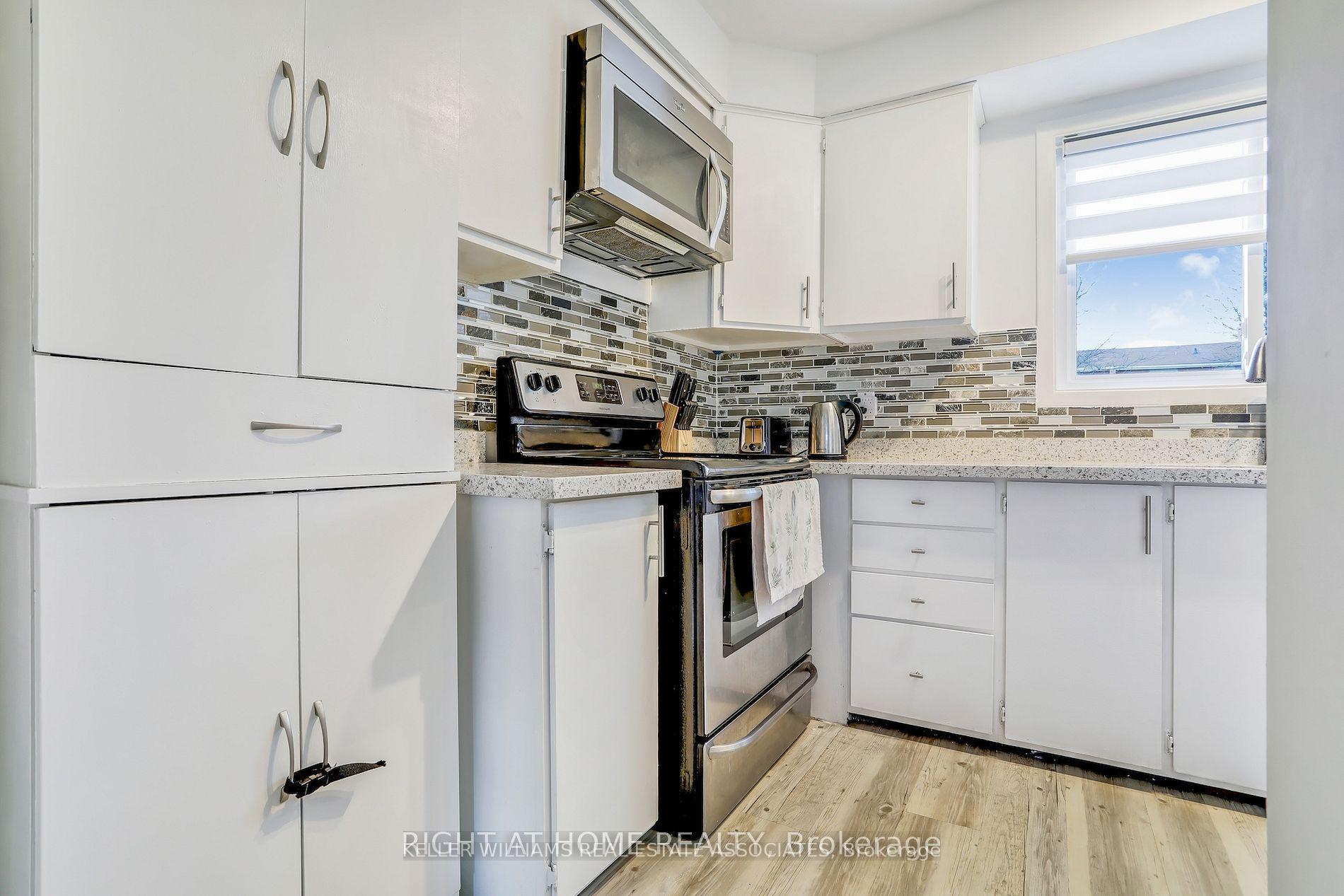 Photo 21 of Unit 1, 413 Bairstow Crescent, Waterloo, Lincoln Village — HOMEH