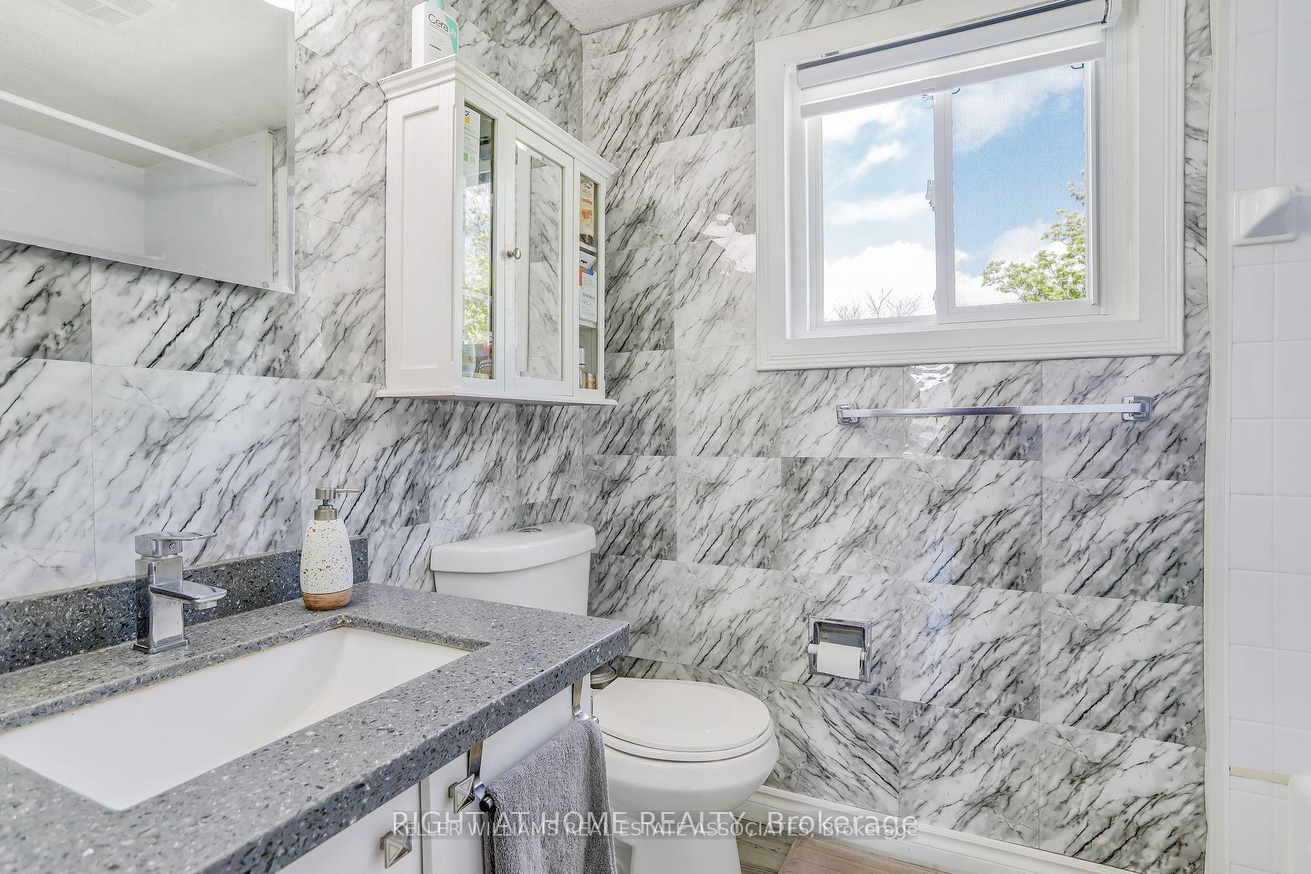 Photo 17 of Unit 1, 413 Bairstow Crescent, Waterloo, Lincoln Village — HOMEH