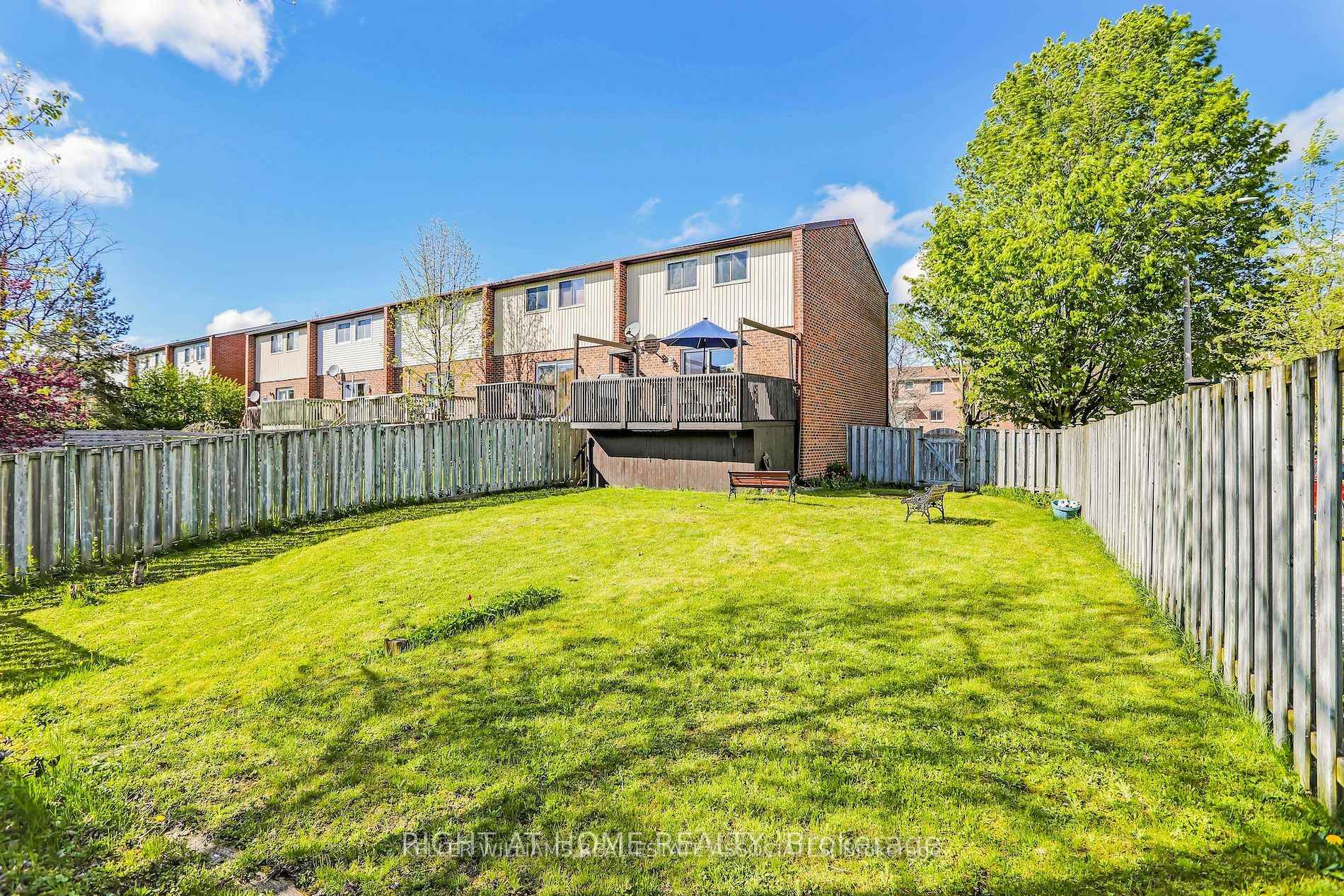 Photo 20 of Unit 1, 413 Bairstow Crescent, Waterloo, Lincoln Village — HOMEH