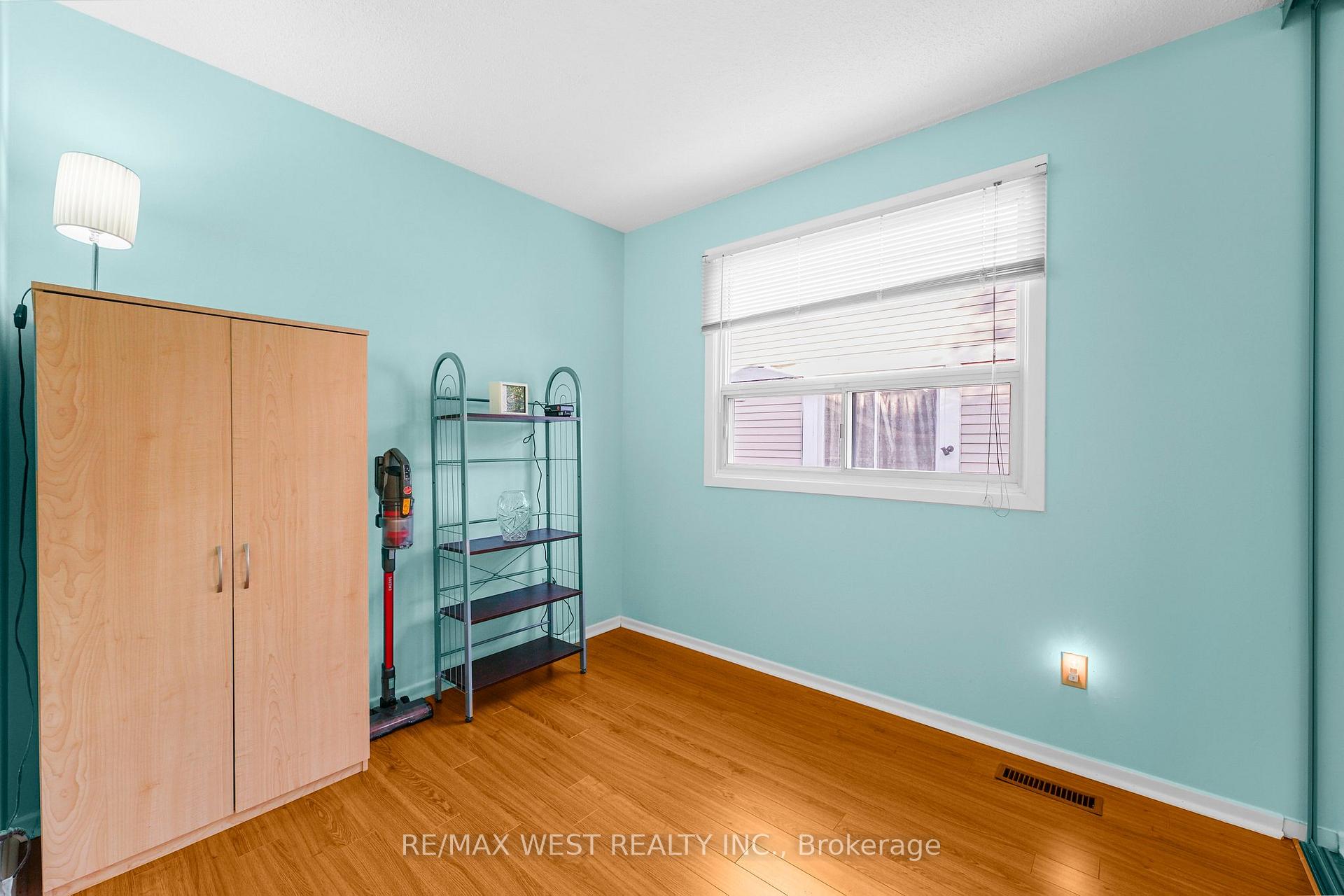 Photo 24 of 239 Hansen Road, Brampton, Madoc — HOMEH