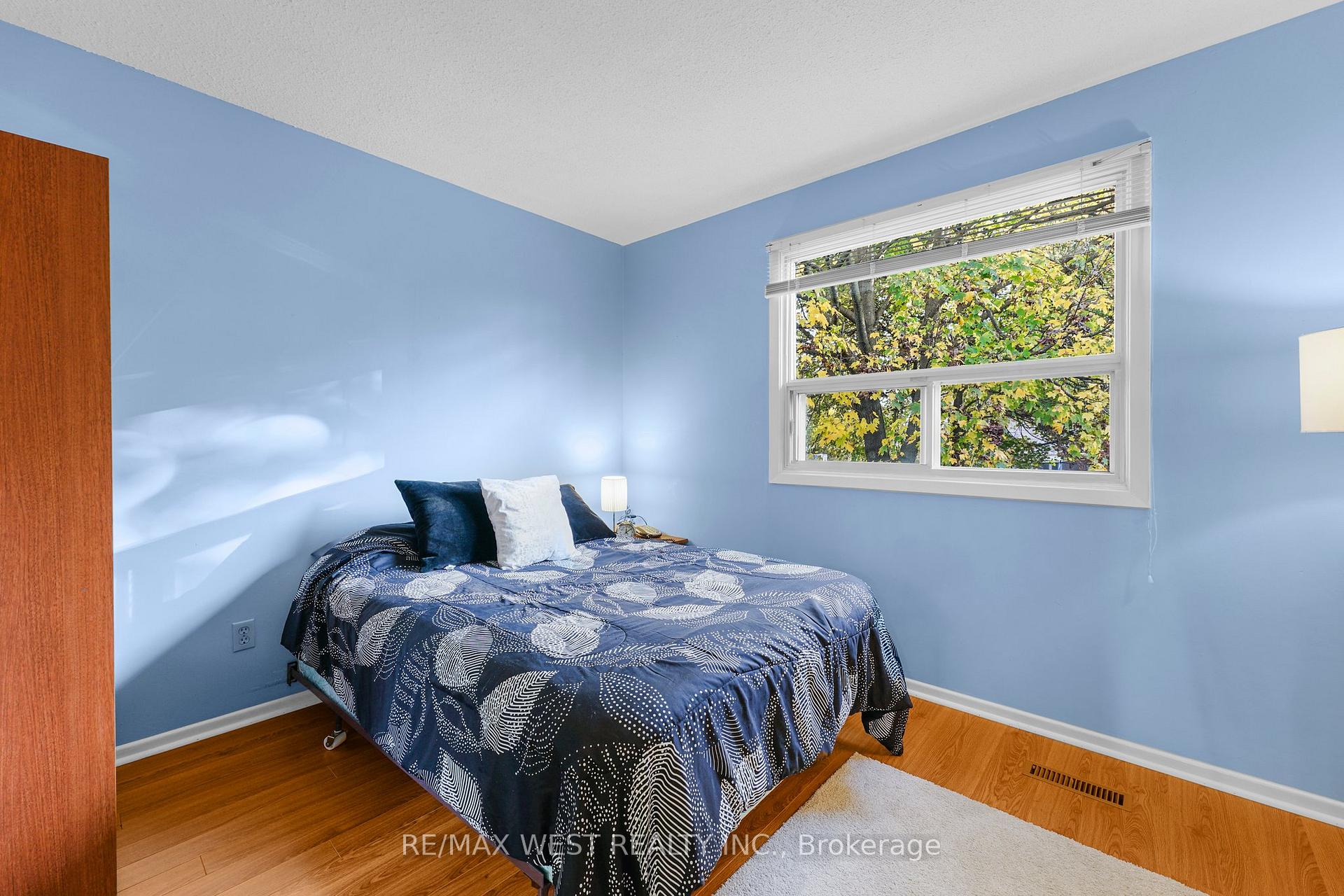 Photo 36 of 239 Hansen Road, Brampton, Madoc — HOMEH
