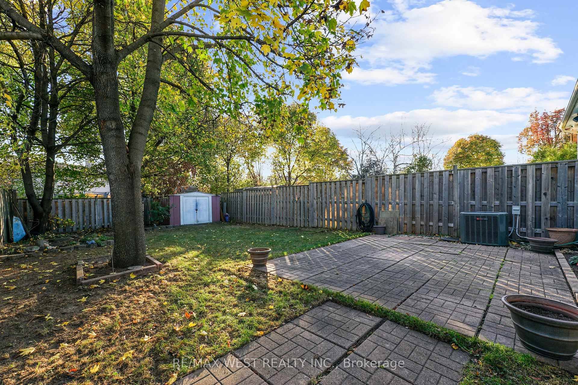 Photo 38 of 239 Hansen Road, Brampton, Madoc — HOMEH