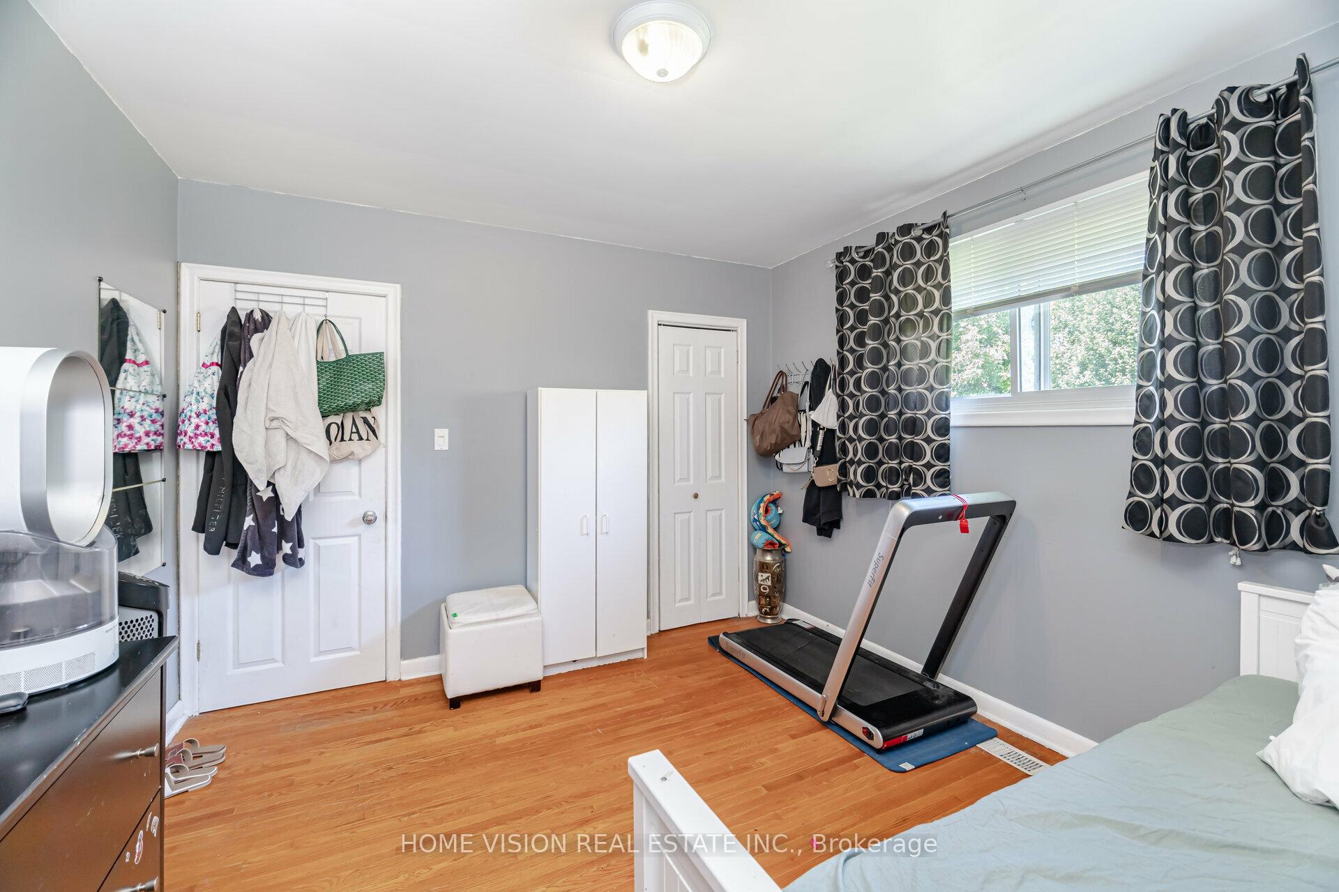 Photo 22 of 44 Clarendon Avenue, Hamilton, Balfour — HOMEH