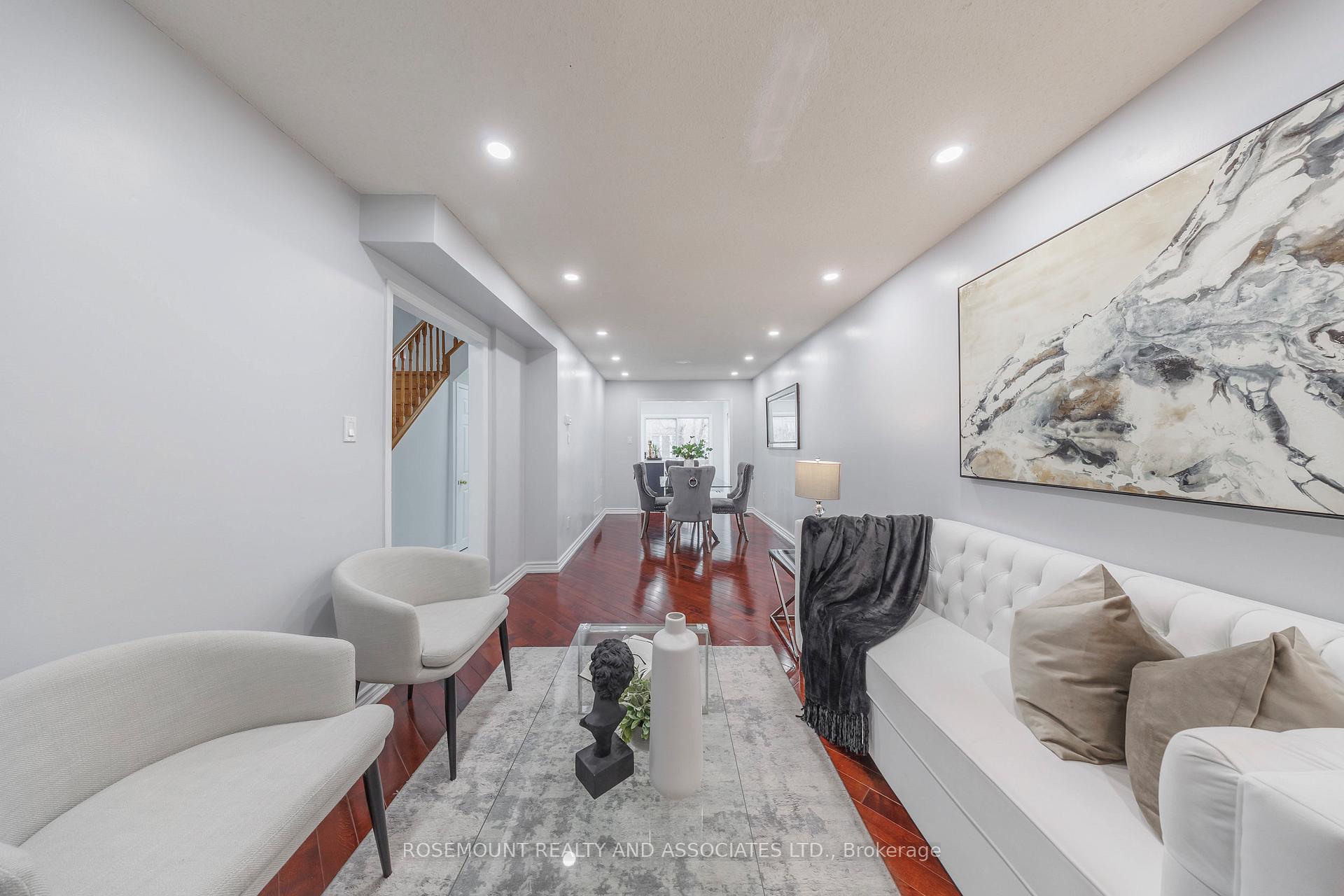 Photo 6 of 45 Connery Crescent, Markham, Middlefield — HOMEH