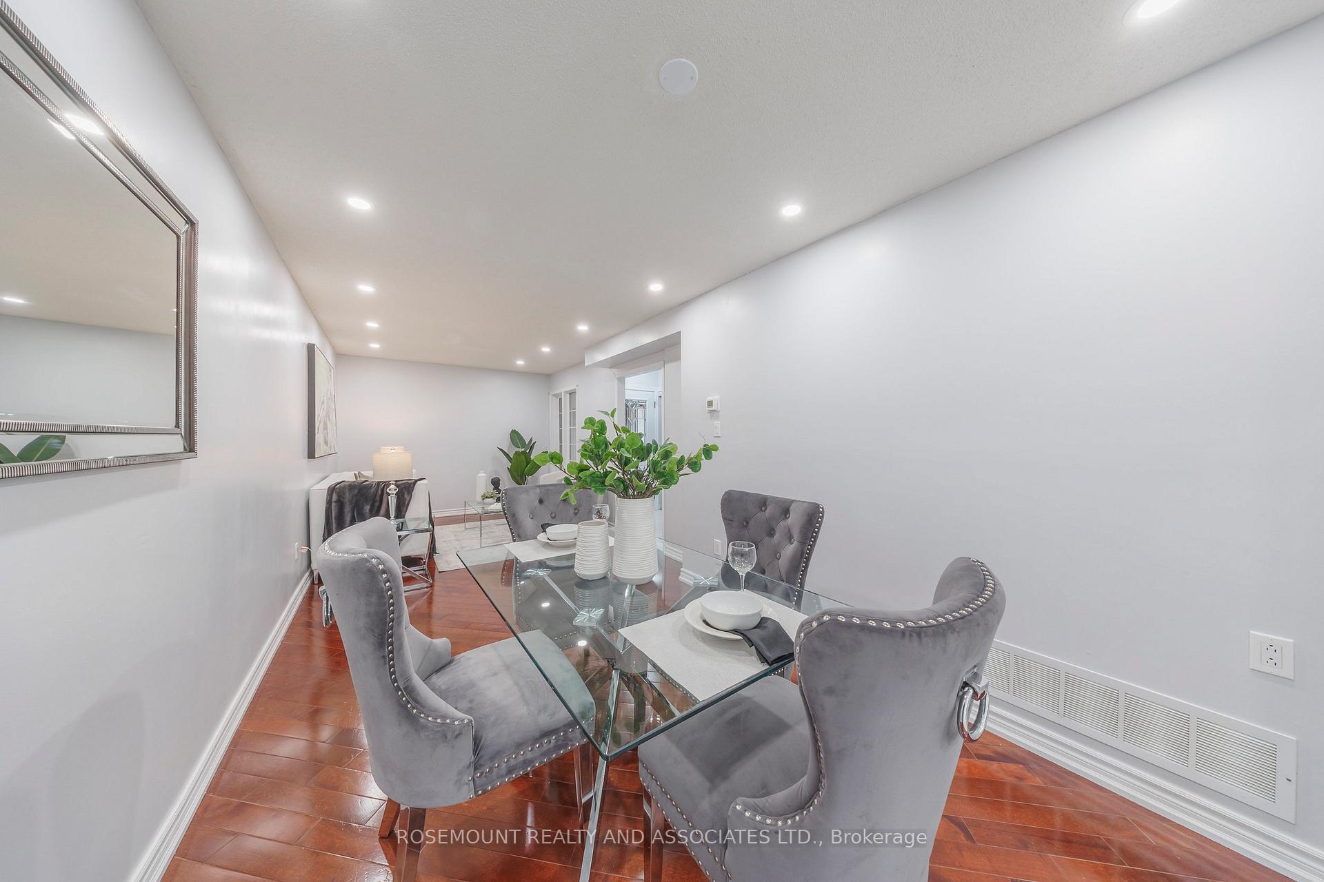 Photo 31 of 45 Connery Crescent, Markham, Middlefield — HOMEH