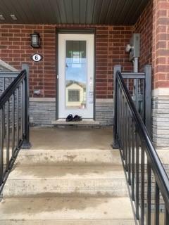 Photo 3 of 10 Utter Place, Hamilton, Stoney Creek Mountain — HOMEH
