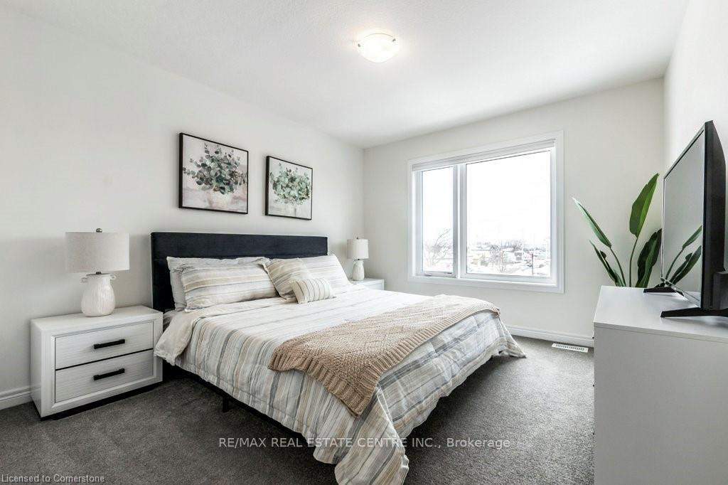 Photo 22 of 81 Dryden Lane, Hamilton, McQuesten — HOMEH