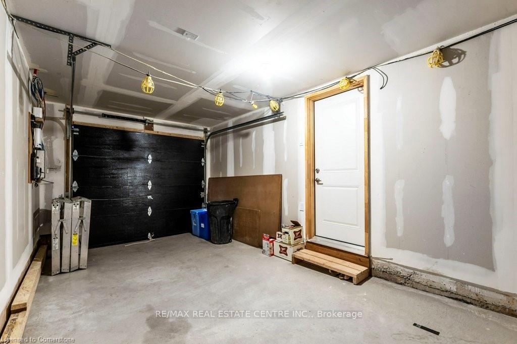 Photo 29 of 81 Dryden Lane, Hamilton, McQuesten — HOMEH