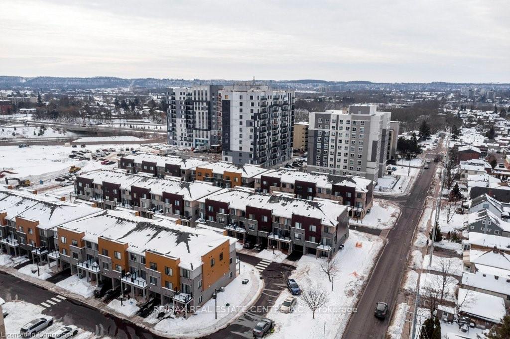 Photo 35 of 81 Dryden Lane, Hamilton, McQuesten — HOMEH
