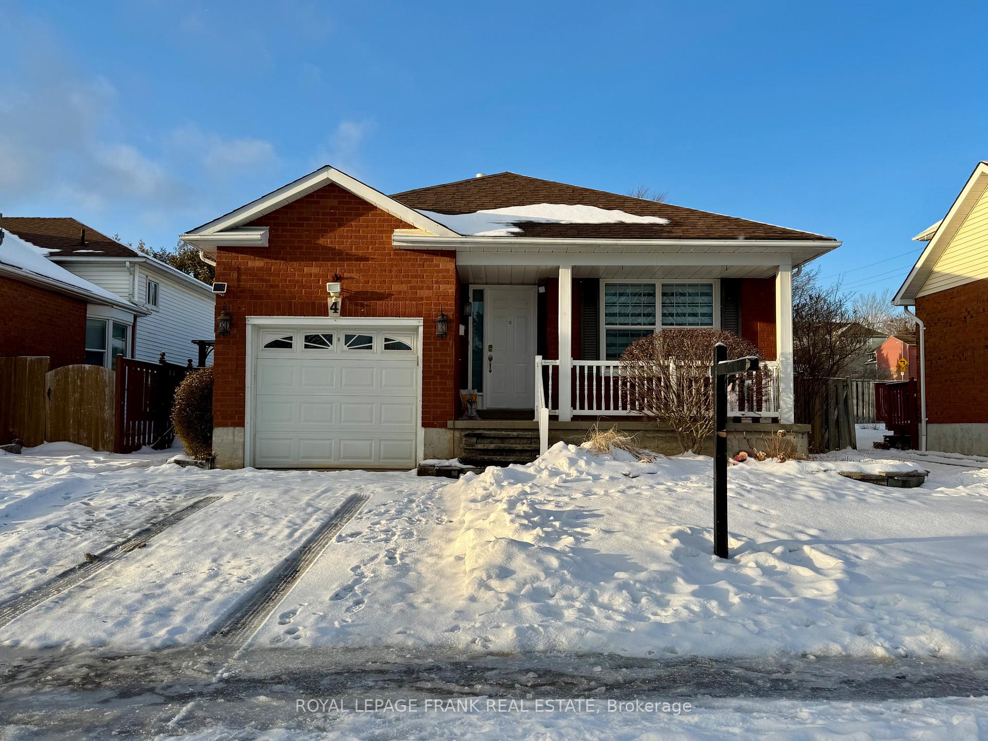 Photo 1 of 4 Penfound Drive, Clarington, Bowmanville — HOMEH