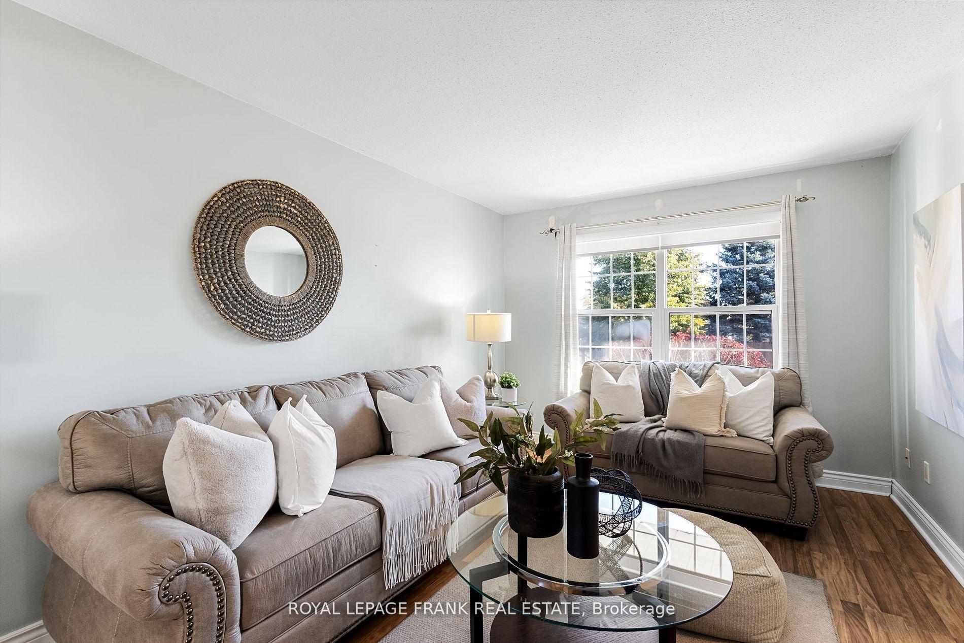 Photo 13 of 4 Penfound Drive, Clarington, Bowmanville — HOMEH
