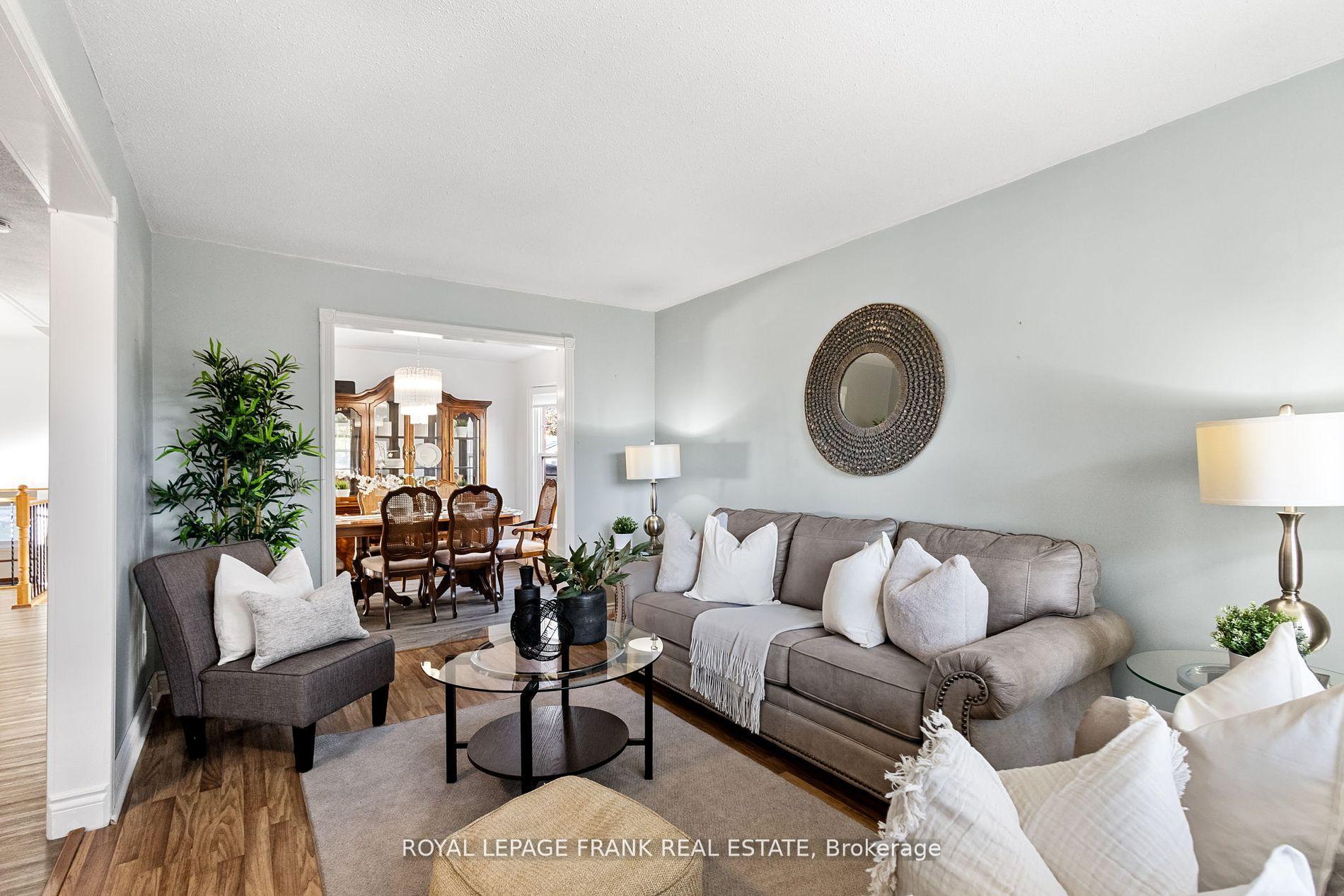 Photo 12 of 4 Penfound Drive, Clarington, Bowmanville — HOMEH