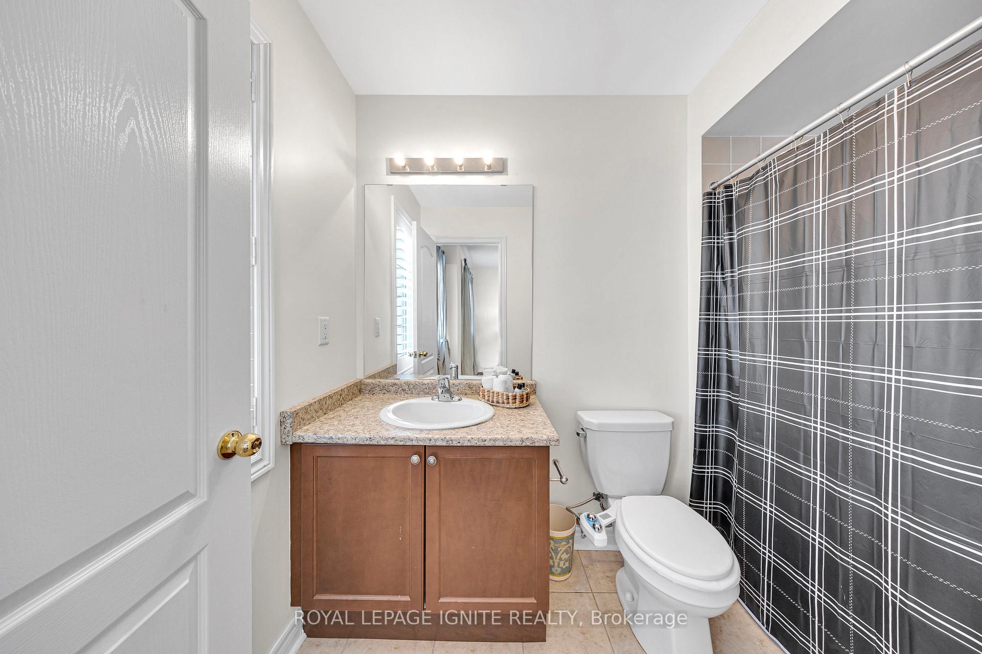 Photo 31 of 30 Bellotti Crescent, Ajax, Northeast Ajax — HOMEH